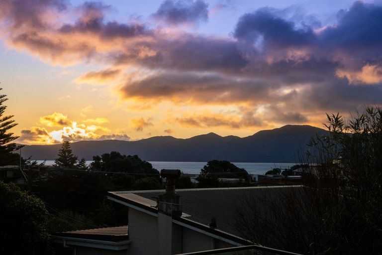 Photo of property in 129a Matatua Road, Raumati Beach, Paraparaumu, 5032