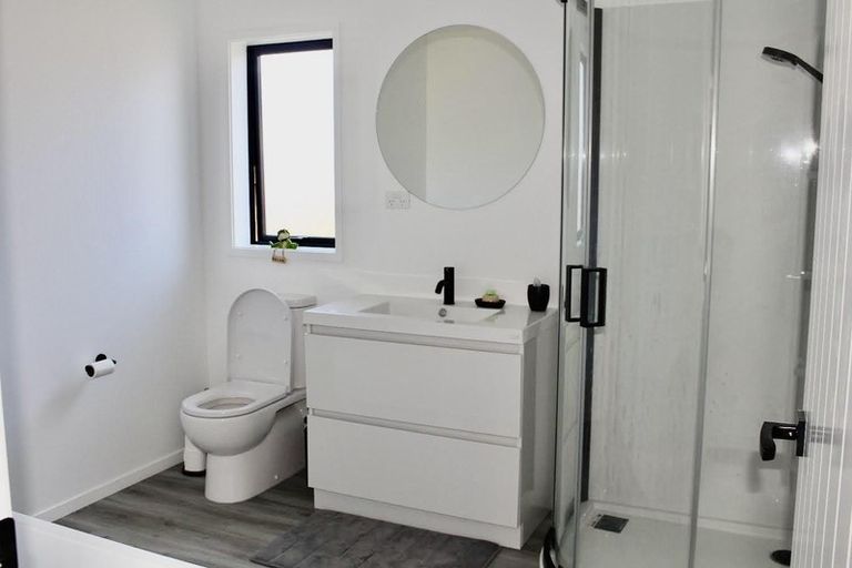 Photo of property in 14 Oldfield Lane, Marton, 4710