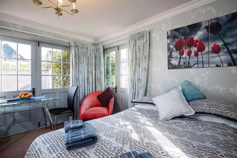 Photo of property in 4 Rangiora Street, Woburn, Lower Hutt, 5010