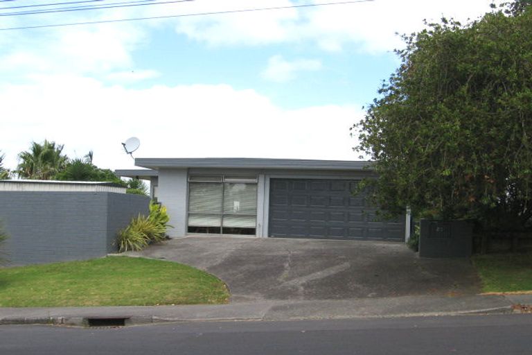 Photo of property in 23 Maritime Terrace, Birkenhead, Auckland, 0626