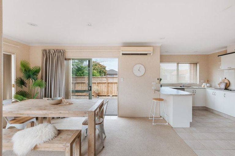 Photo of property in 8 Paua Cove, Papamoa Beach, Papamoa, 3118