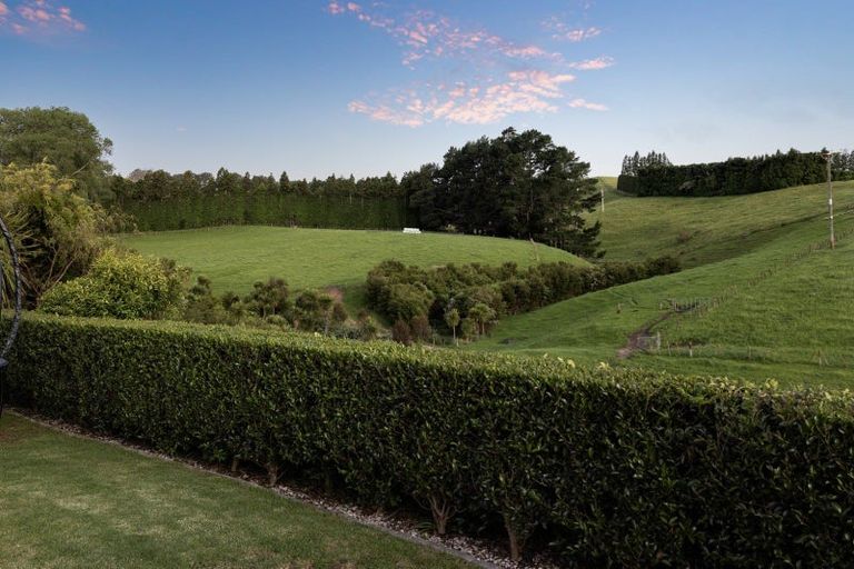 Photo of property in 92 Falcon Drive, Welcome Bay, Tauranga, 3112