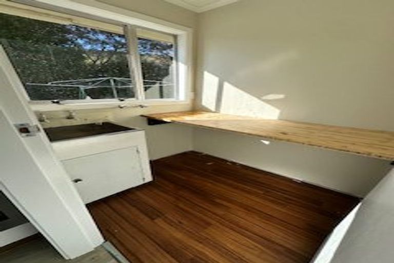 Photo of property in 9 Kairimu Street, Stokes Valley, Lower Hutt, 5019