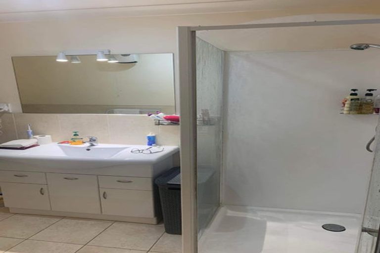 Photo of property in 13a Onslow Road, Bluff Hill, Napier, 4110