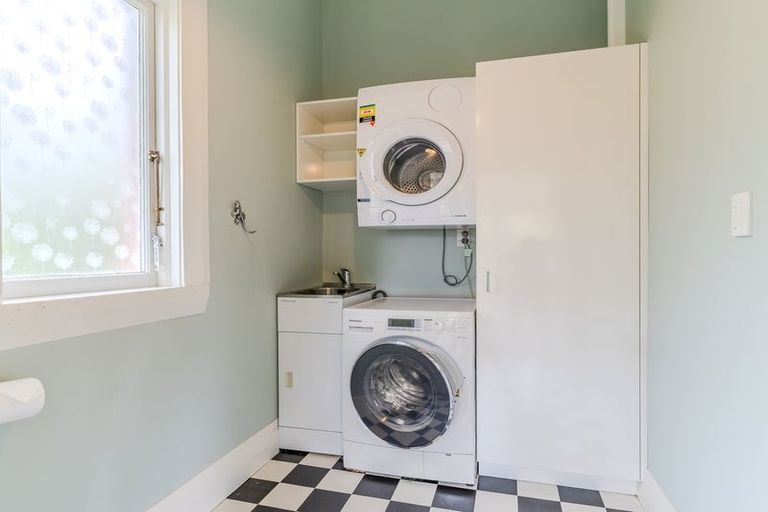 Photo of property in 45 Drivers Road, Maori Hill, Dunedin, 9010