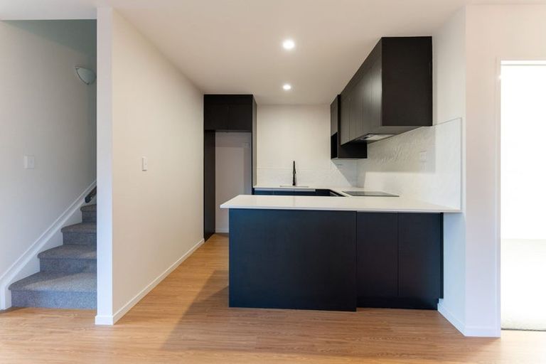 Photo of property in 16 Rangimarie Close, Opaheke, Papakura, 2113