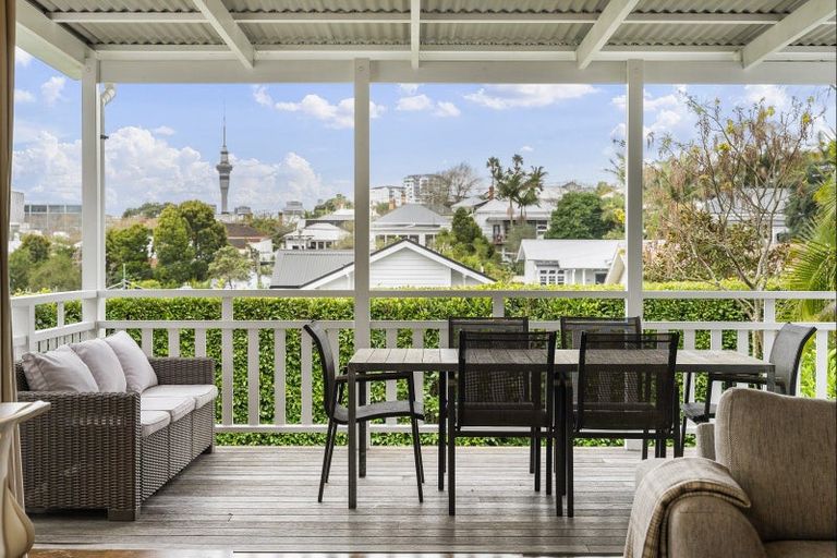Photo of property in 15 Grosvenor Street, Grey Lynn, Auckland, 1021