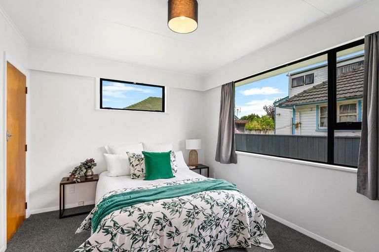 Photo of property in 59 Chapman Crescent, Naenae, Lower Hutt, 5011