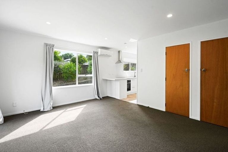 Photo of property in 108a&b Forest Lake Road, Forest Lake, Hamilton, 3200