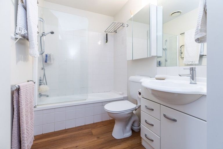 Photo of property in The Grange, 81/92 Bush Road, Albany, Auckland, 0632