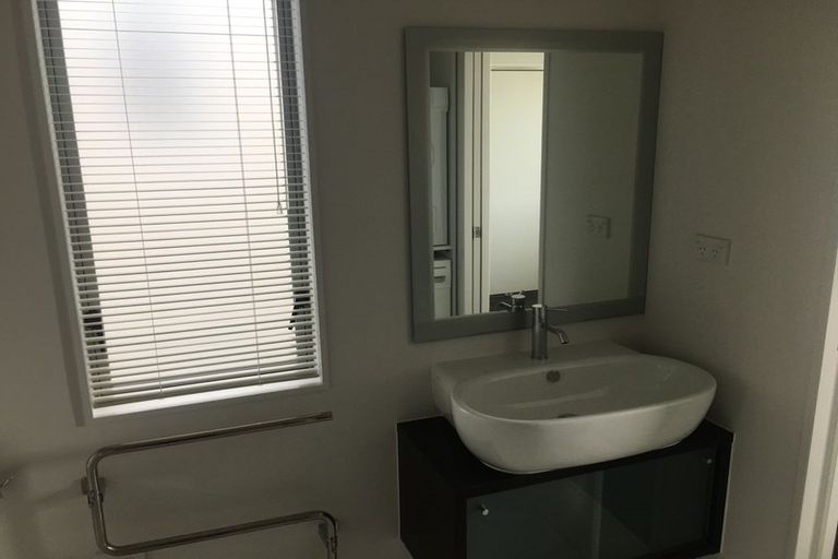 Photo of property in 50/7 Kelvin Hart Drive, East Tamaki, Auckland, 2013