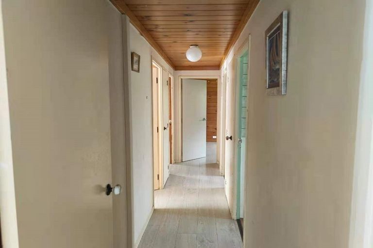 Photo of property in 15 Mona Vale, West Harbour, Auckland, 0618