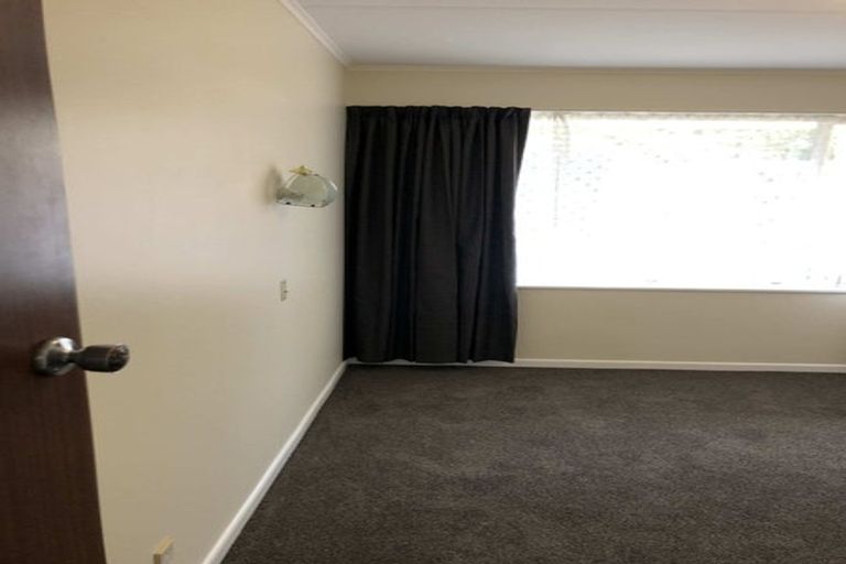 Photo of property in 13a Carthew Street, Feilding, 4702