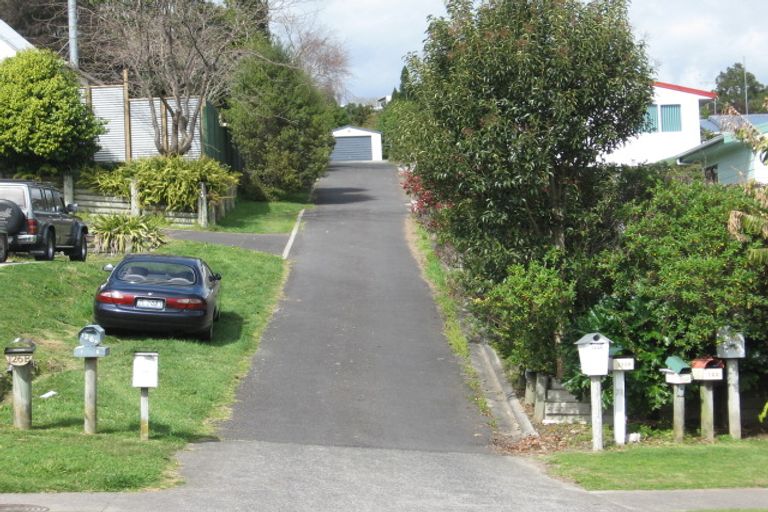 Photo of property in 124 Osprey Drive, Welcome Bay, Tauranga, 3112