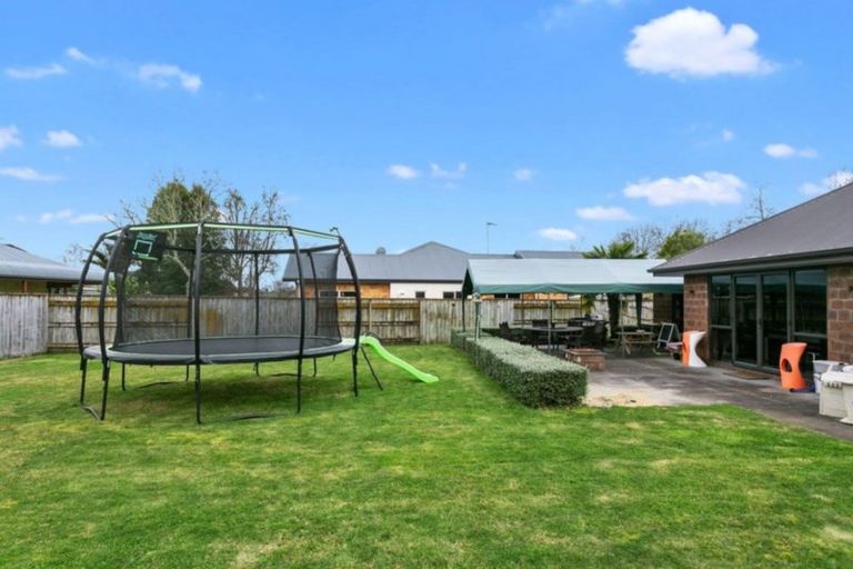 Photo of property in 3/10 Maranatha Way, Cambridge, 3434