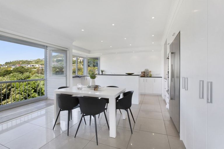 Photo of property in 186 Paremata Road, Paremata, Porirua, 5024