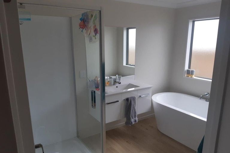 Photo of property in 11 Pakohe Street, Pegasus, 7612