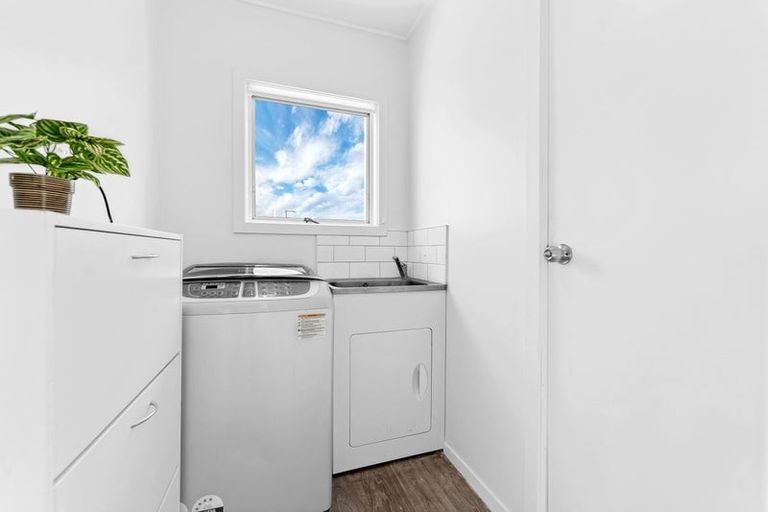 Photo of property in 1/26 Airfield Road, Takanini, 2112