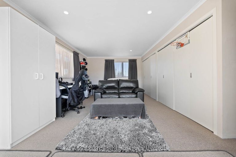 Photo of property in 62 Oak Drive, Wairakei, Taupo, 3384