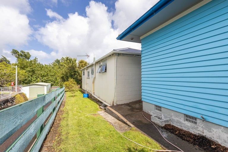 Photo of property in 150 Seaview Road, Westown, New Plymouth, 4310