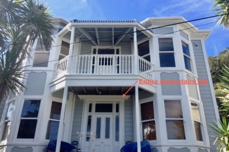 Photo of property in 37 Lawrence Street, Newtown, Wellington, 6021