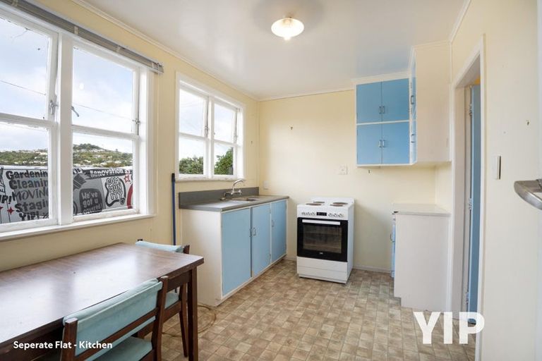 Photo of property in 8 Ohariu Road, Johnsonville, Wellington, 6037