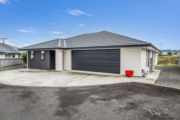 Photo of property in 42 Silicon Way, Fitzherbert, Palmerston North, 4410