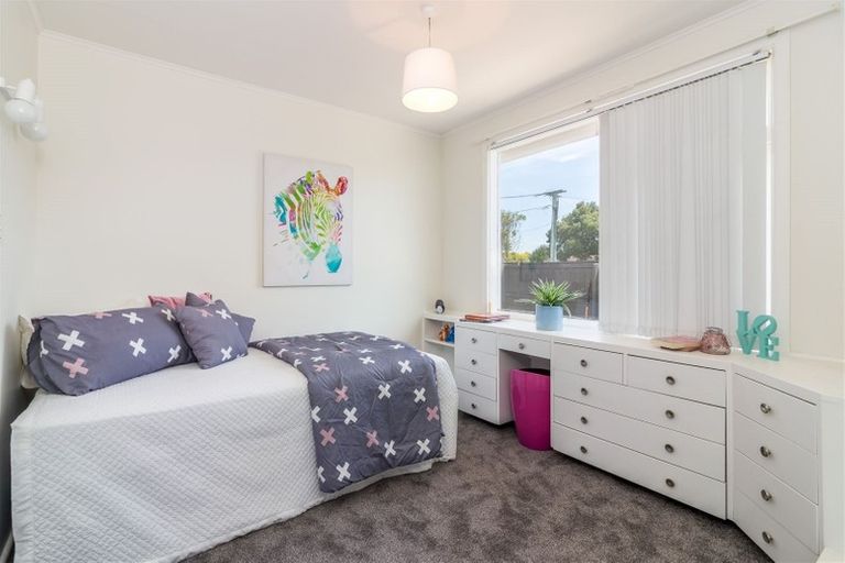 Photo of property in 4 Lovelock Street, Dallington, Christchurch, 8061