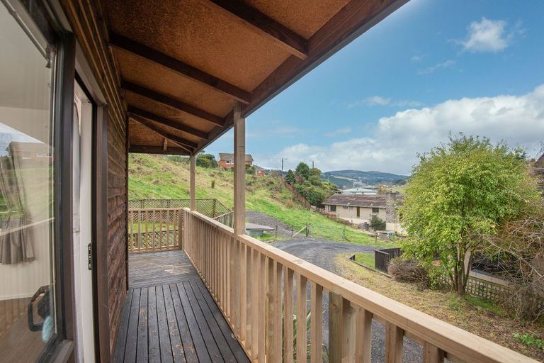 Photo of property in 3 Roy Crescent, Concord, Dunedin, 9018