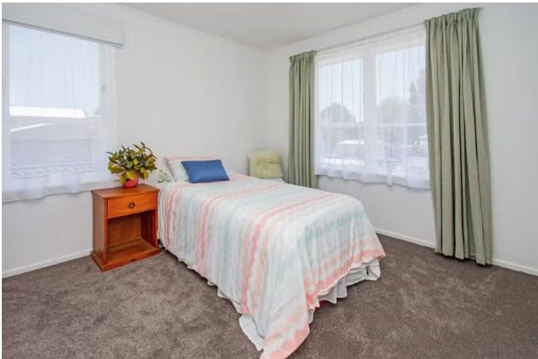 Photo of property in 50 Watts Road, Manurewa, Auckland, 2102