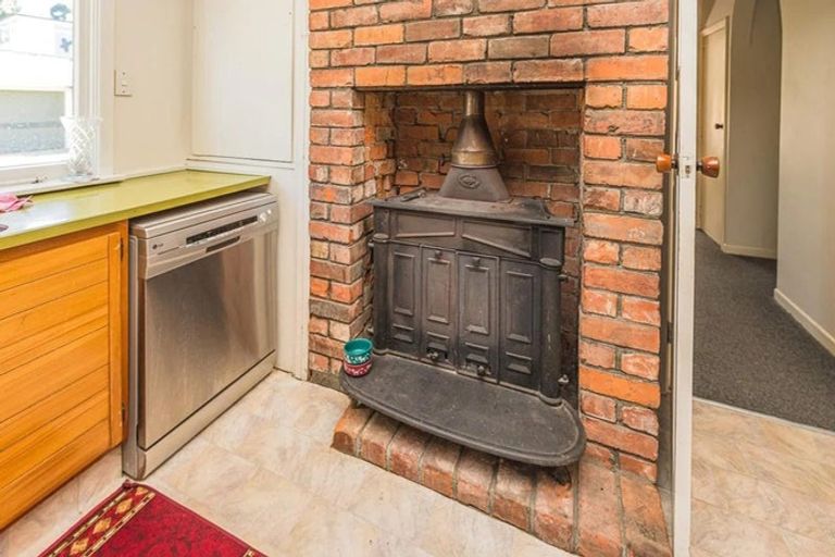 Photo of property in 55 Great North Road, Saint Johns Hill, Whanganui, 4501