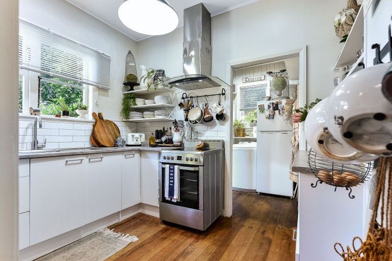 Photo of property in 2 Onslow Street, Hamilton East, Hamilton, 3216