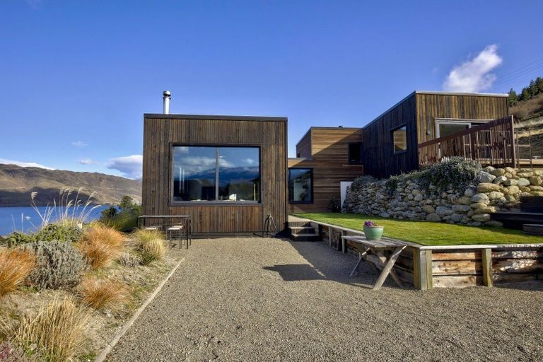 Photo of property in 335a Luggate-cromwell Road, Lowburn, Cromwell, 9384