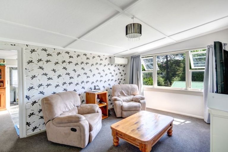 Photo of property in 54 Perth Street, South Hill, Oamaru, 9400