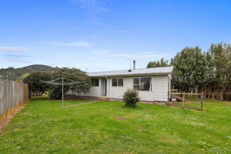 Photo of property in 53 Kawaha Point Road, Kawaha Point, Rotorua, 3010