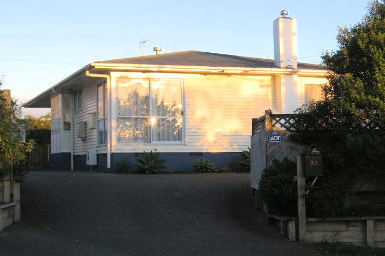 Photo of property in 28 O'halloran Road, Howick, Auckland, 2014