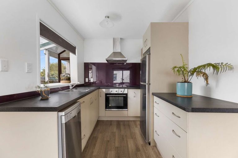 Photo of property in 4a Saint Lukes Place, Bader, Hamilton, 3206