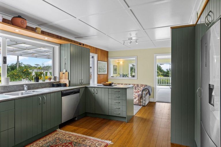 Photo of property in 25 Wayby Station Road, Wellsford, 0972