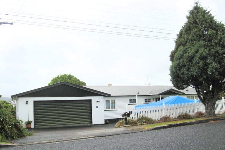 Photo of property in 13 Montgomery Avenue, Onerahi, Whangarei, 0110