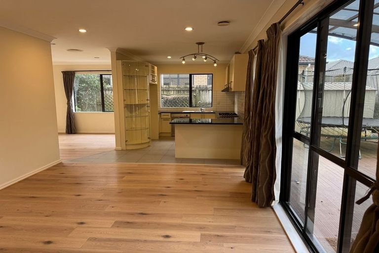 Photo of property in 3 Askerne Drive, Flat Bush, Auckland, 2016