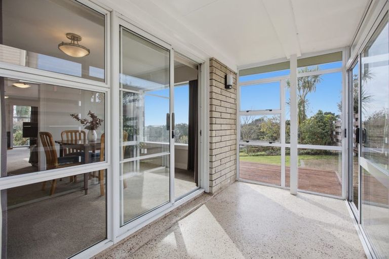 Photo of property in 34 Truby King Street, Merrilands, New Plymouth, 4312