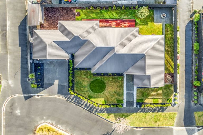 Photo of property in 10 Sorrel Gate, Halswell, Christchurch, 8025