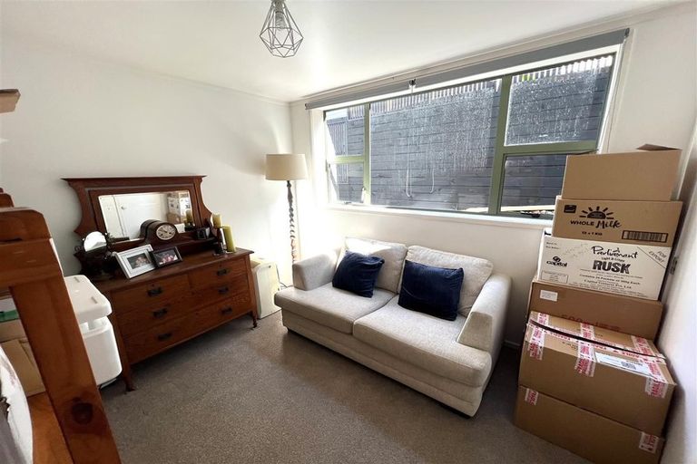 Photo of property in 2/287 Vipond Road, Stanmore Bay, Whangaparaoa, 0932