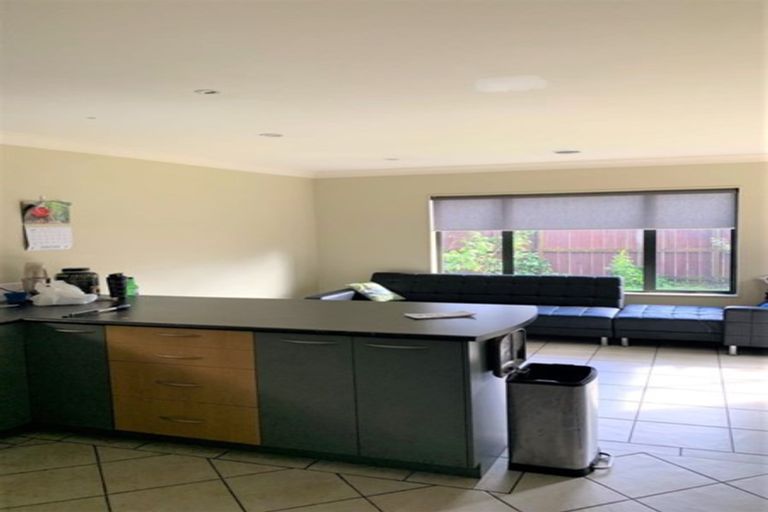 Photo of property in 52 Matarangi Road, East Tamaki, Auckland, 2013