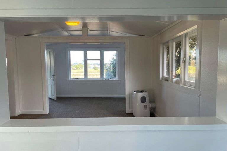 Photo of property in 29 Pukeko Place, Westshore, Napier, 4110