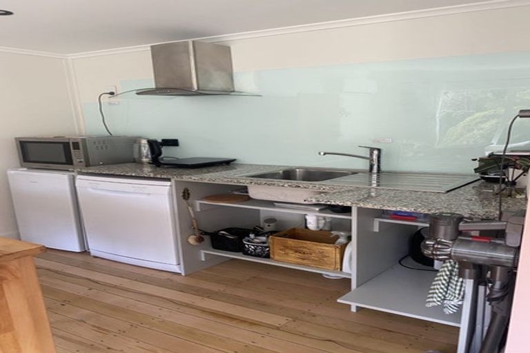 Photo of property in 9 Rewa Road, Maraetai, Auckland, 2018