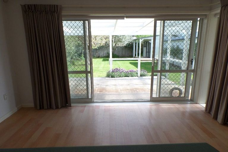 Photo of property in 265 Weston Road, Mairehau, Christchurch, 8052