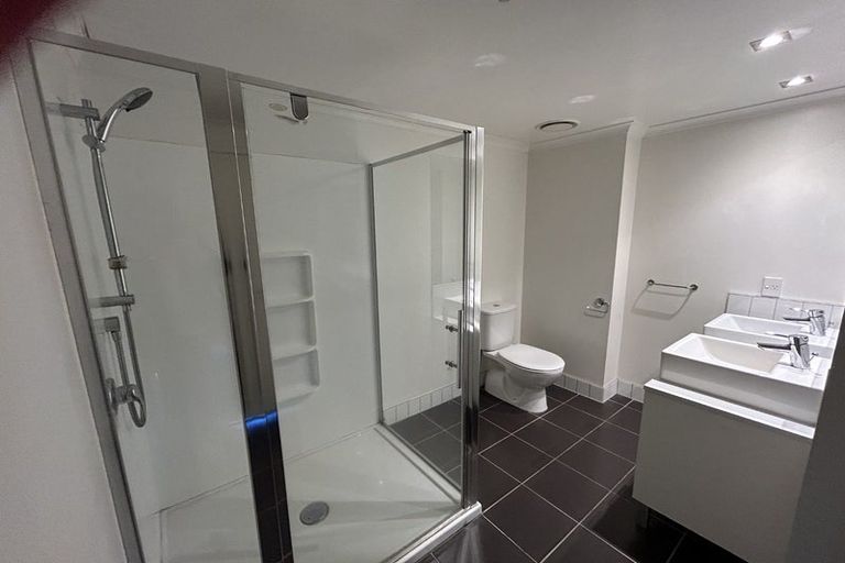 Photo of property in Mooring Apartments, 307/277 Maunganui Road, Mount Maunganui, 3116