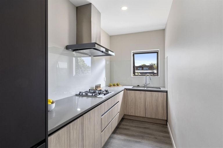 Photo of property in 43 Huarahi Pai Road, Huapai, Kumeu, 0810