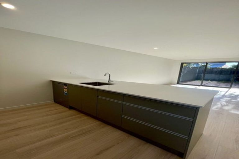 Photo of property in 4/19 Courtenay Street, St Albans, Christchurch, 8014